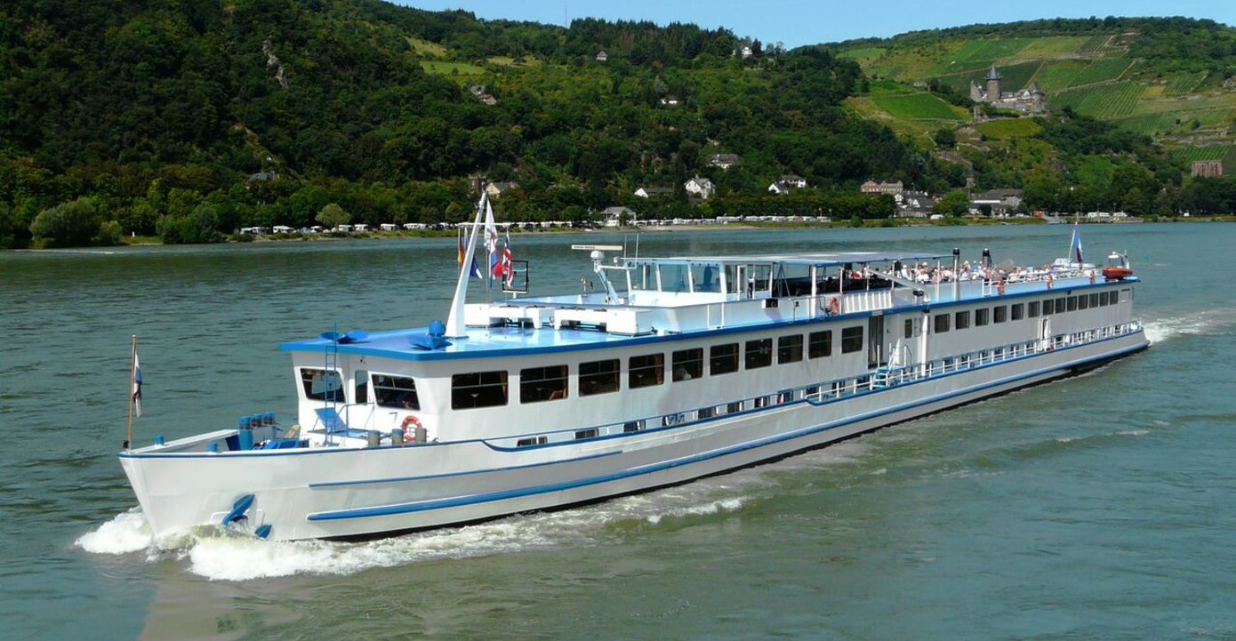 Rad- und Schiffsreise